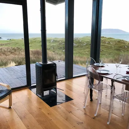 Tuath Na Mara *