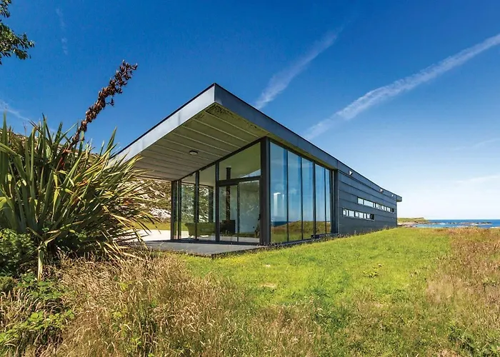 Tuath Na Mara Carryblagh